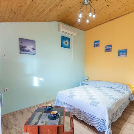 Apartment In Center Пула Екстериор снимка