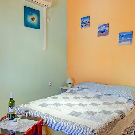 Apartment In Center Пула Екстериор снимка